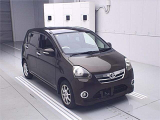 TOYOTA PIXIS EPOCH 2012