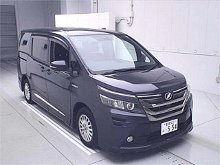 TOYOTA VOXY 2015