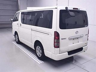 TOYOTA HIACE VAN 2012