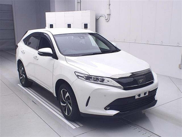 TOYOTA HARRIER 2018