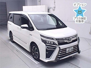 TOYOTA VOXY 2017