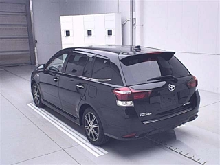 TOYOTA COROLLA FIELDER 2015