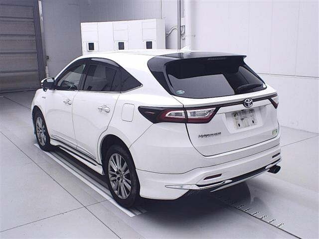 TOYOTA HARRIER 2018