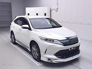 TOYOTA HARRIER 2018