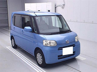 DAIHATSU TANTO 2008