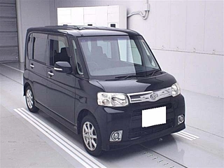 DAIHATSU TANTO 2013