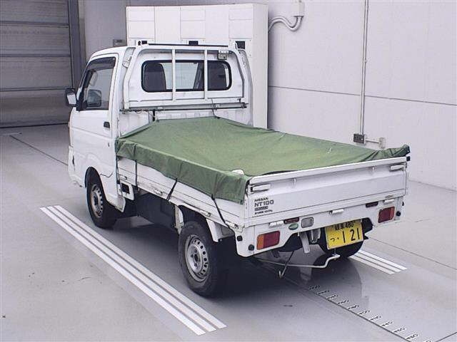 NISSAN CLIPPER TRUCK 2015