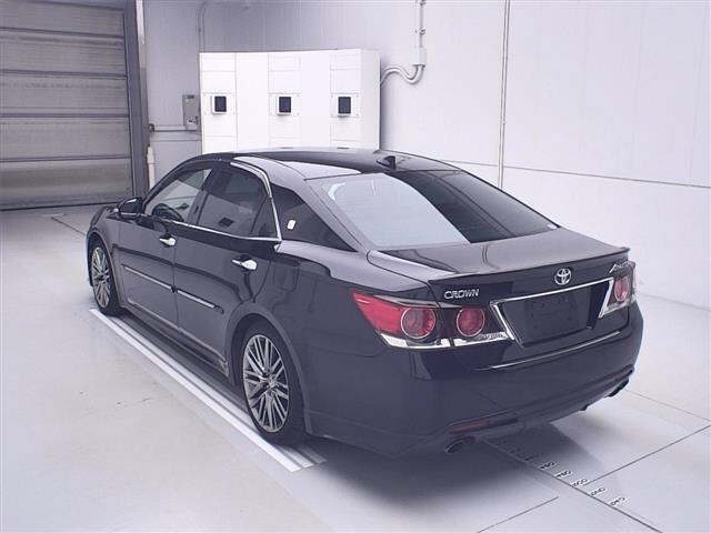 TOYOTA CROWN 2016