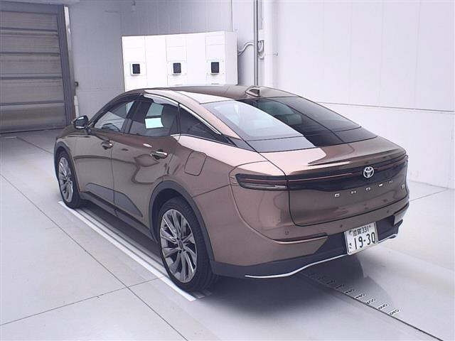 TOYOTA CROWN CROSSOVER 2024