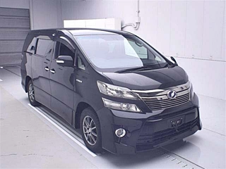 TOYOTA VELLFIRE 2013