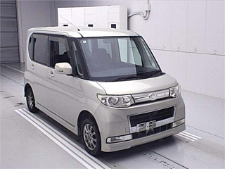 DAIHATSU TANTO 2008