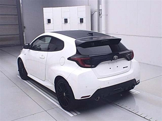 TOYOTA YARIS 2020