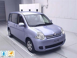 TOYOTA SIENTA 2013