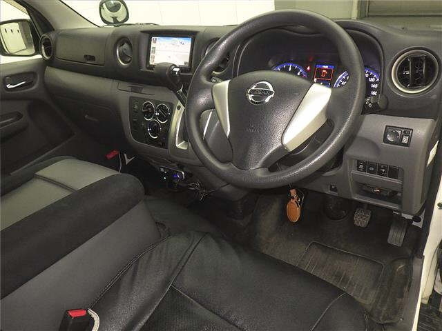 NISSAN CARAVAN VAN 2016