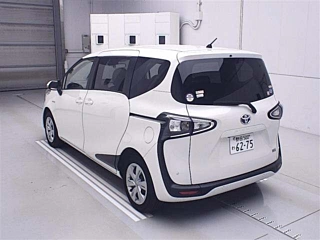 TOYOTA SIENTA 2020