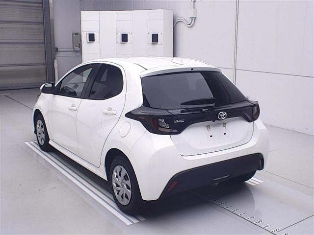 TOYOTA YARIS 2021