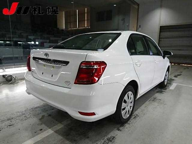 TOYOTA COROLLA AXIO 2016