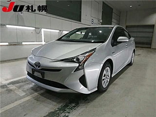 TOYOTA PRIUS 2018