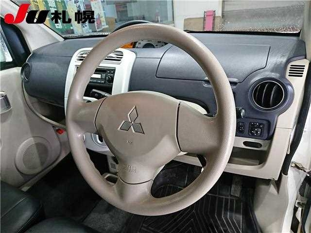 MITSUBISHI EK WAGON 2011