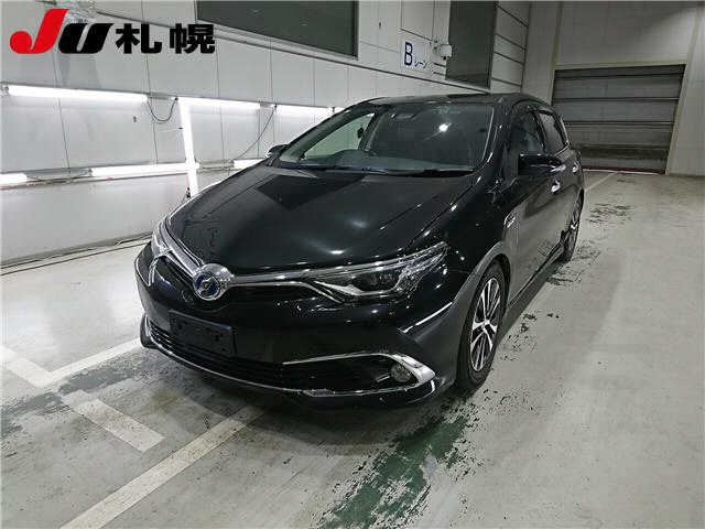 TOYOTA AURIS 2016