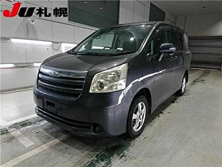 TOYOTA NOAH 2008
