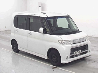 DAIHATSU TANTO 2012