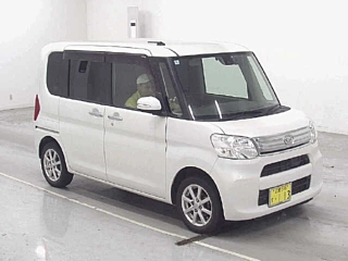 DAIHATSU TANTO 2016