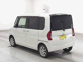 DAIHATSU TANTO 2016