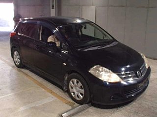 NISSAN TIIDA 2012