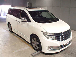 NISSAN ELGRAND 2010