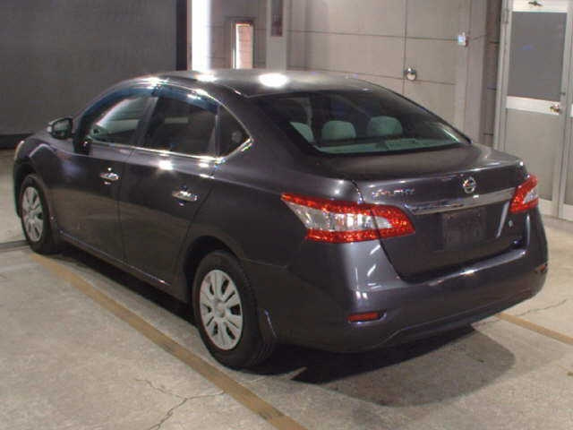 NISSAN SYLPHY 2013