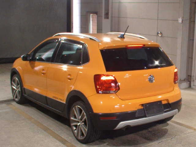 VOLKSWAGEN CROSS POLO 2014