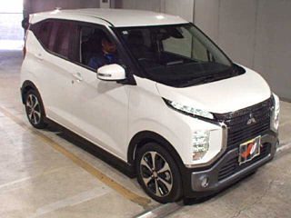 MITSUBISHI EK X 2024