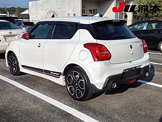 SUZUKI SWIFT 2019