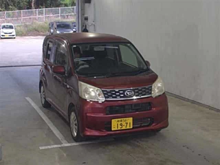 DAIHATSU MOVE 2015