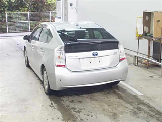 TOYOTA PRIUS 2011