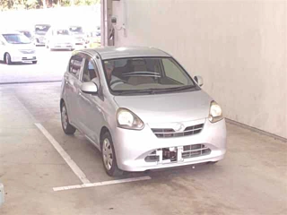 DAIHATSU MIRA E S 2012