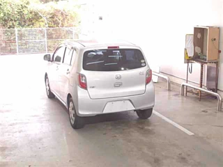 DAIHATSU MIRA E S 2012