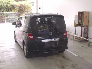 HONDA FREED 2010