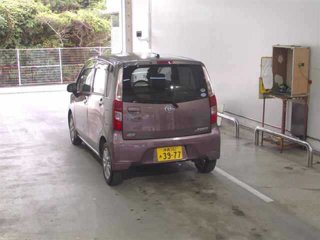 DAIHATSU MOVE 2011