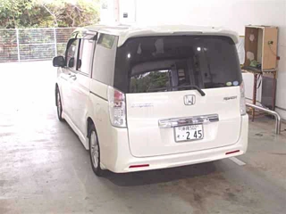 HONDA STEP WAGON 2011
