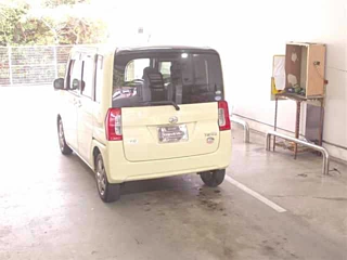 DAIHATSU TANTO 2014