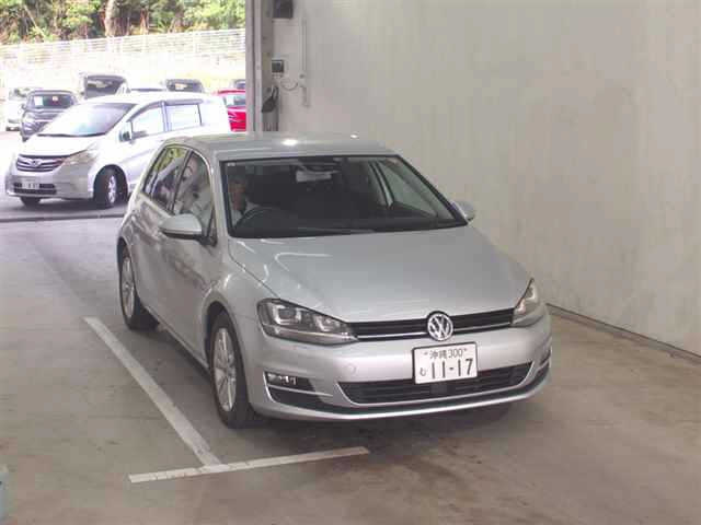 VOLKSWAGEN GOLF 2013