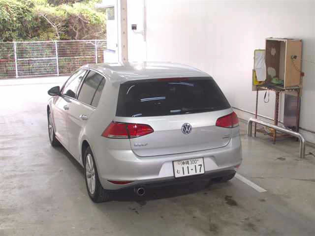 VOLKSWAGEN GOLF 2013