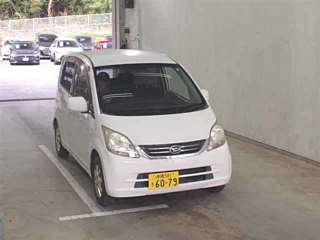 DAIHATSU MOVE 2009
