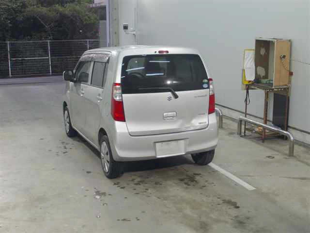 SUZUKI WAGON R 2015