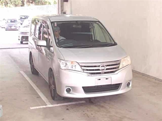 NISSAN SERENA 2013