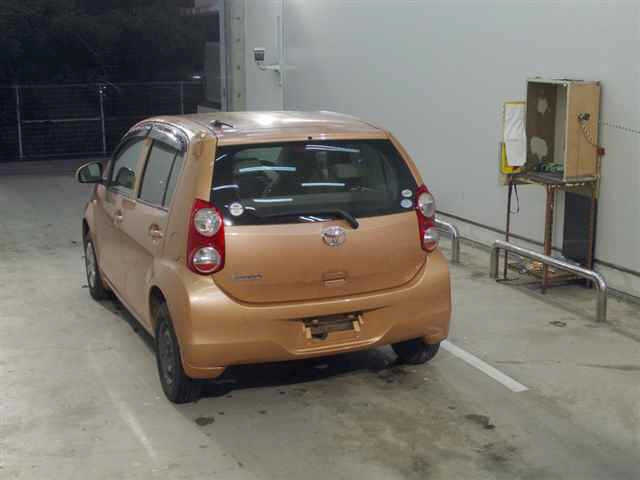 TOYOTA PASSO 2010