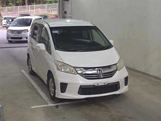 HONDA FREED 2014
