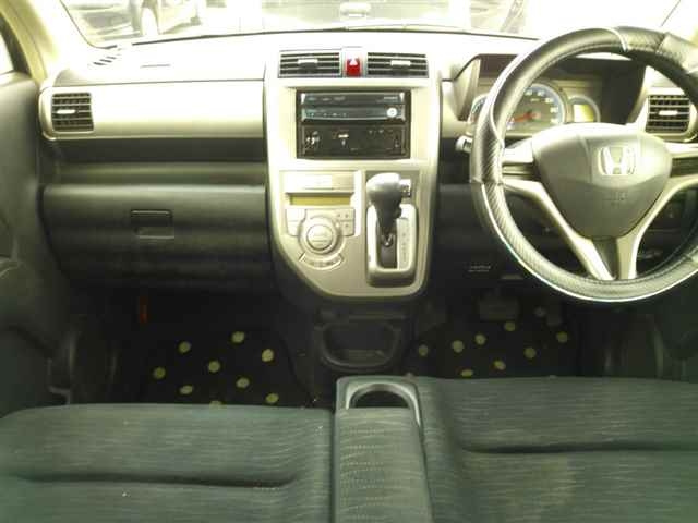 HONDA ZEST 2011